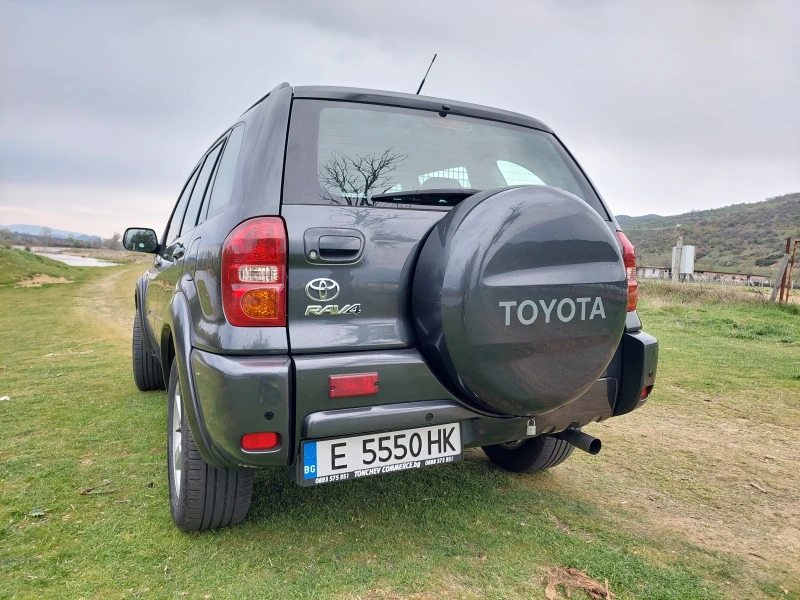 Toyota Rav4, снимка 9 - Автомобили и джипове - 52713475