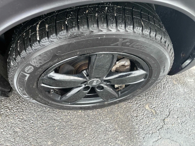 Mini Countryman 1.5L| CARFAX| PANORAMA| , снимка 5 - Автомобили и джипове - 53417909