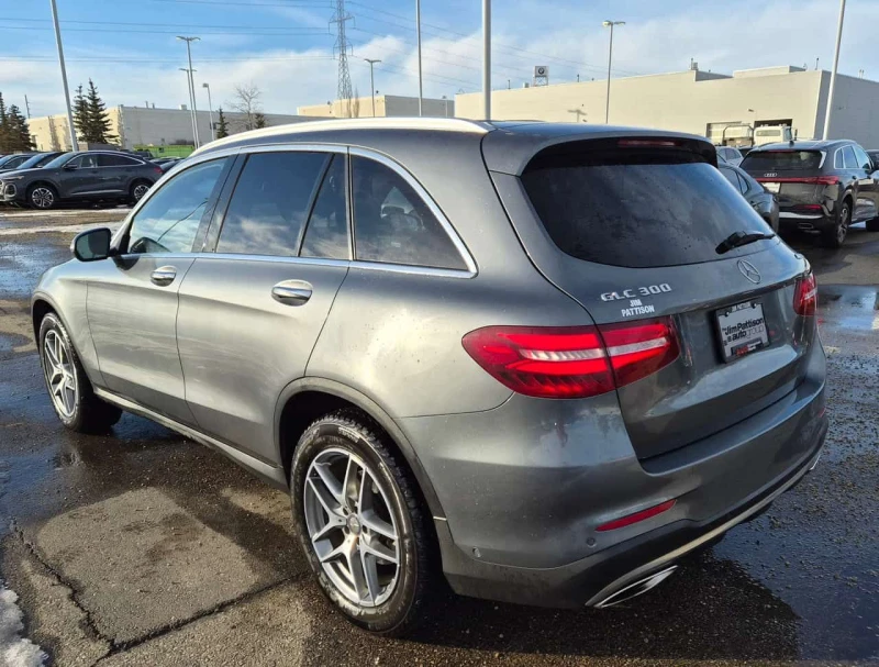 Mercedes-Benz GLC 300  CARFAX, снимка 2 - Автомобили и джипове - 53513080