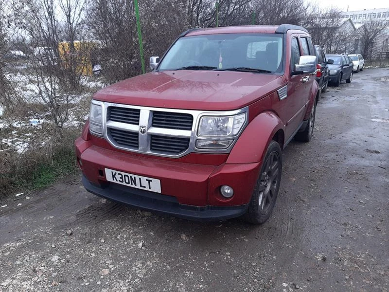 Dodge Nitro 2.8crd auto - изображение 2