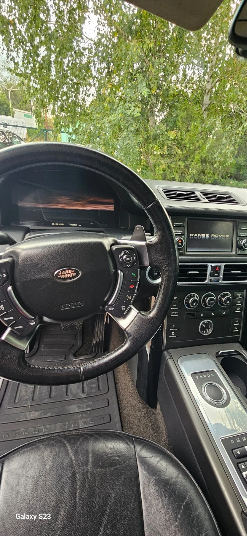 Land Rover Range rover Facelift 2011г 4.4TD V8 (313 кс) AWD 8ZFAutomatic  - изображение 8