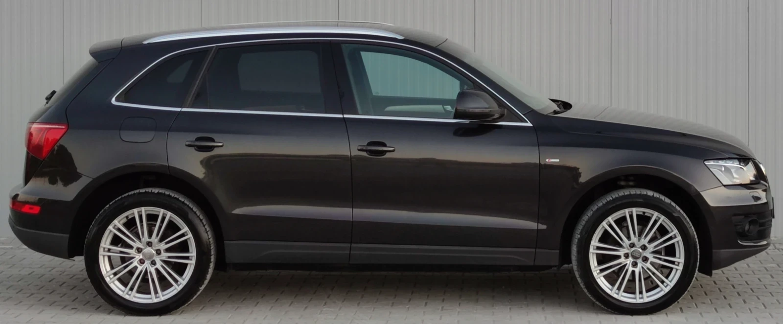 Audi Q5 2.0TDI* 170к.с* S-Line* Quattro*  - изображение 7