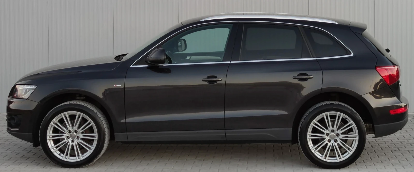 Audi Q5 2.0TDI* 170к.с* S-Line* Quattro*  - изображение 8