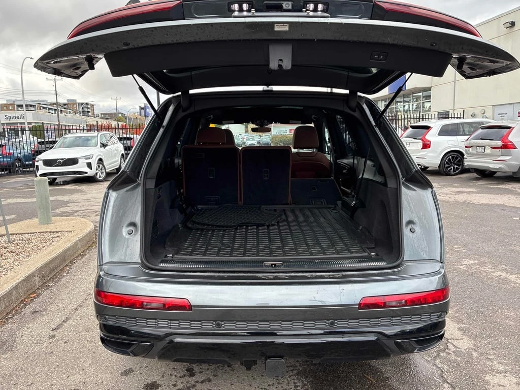 Audi Q7 * Komfort * CARFAX * БЕЗ ПЪРВОНАЧАЛНА ВНОСКА - изображение 10