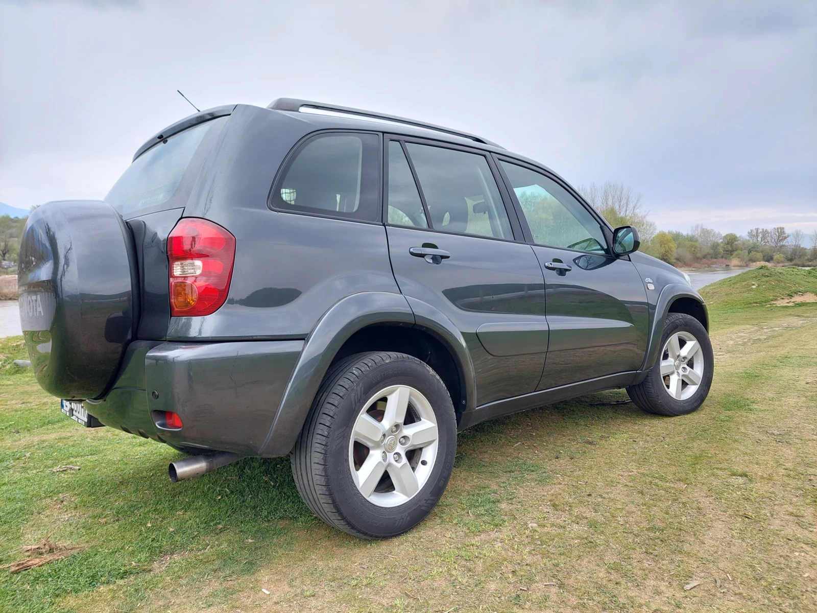 Toyota Rav4 | Mobile.bg � ����������� 10