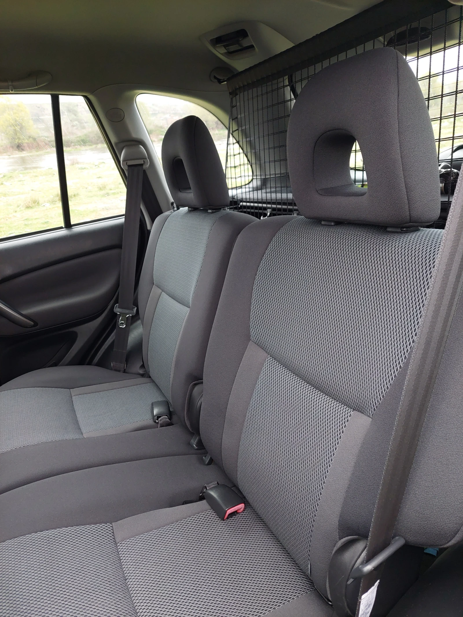 Toyota Rav4 | Mobile.bg � ����������� 7