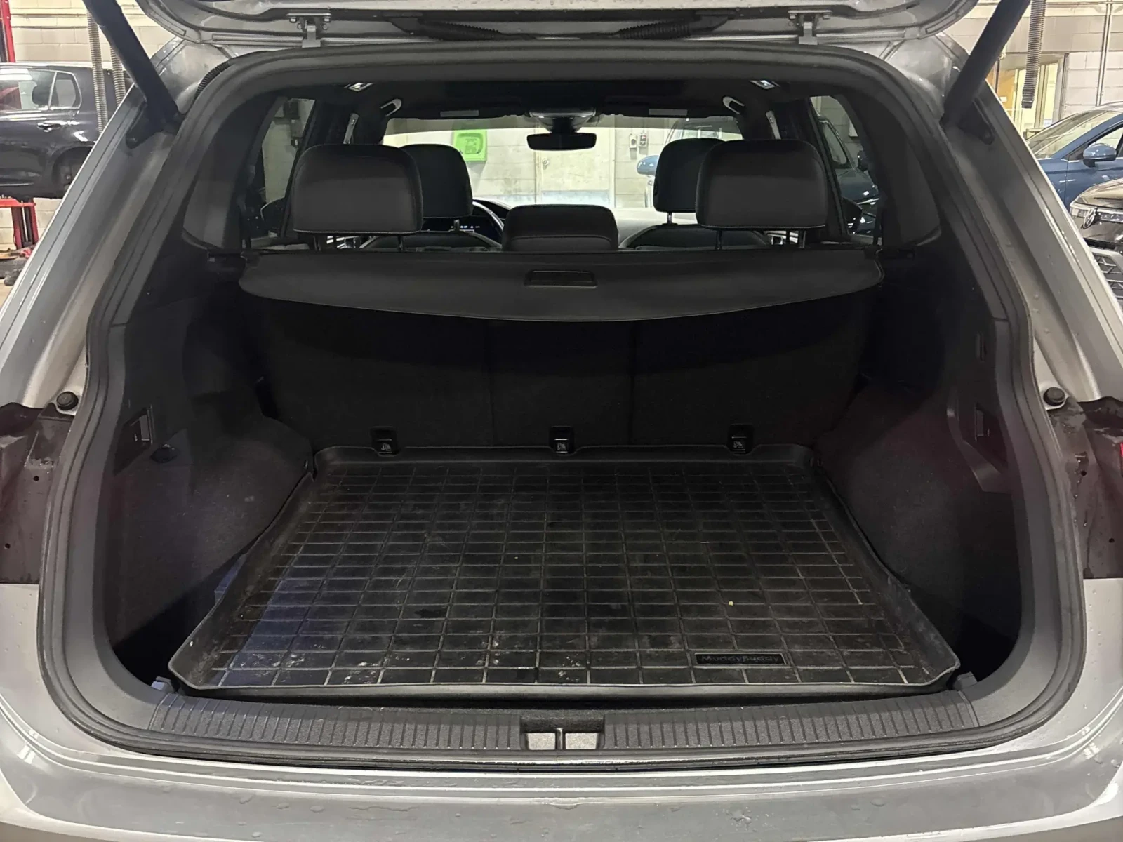 VW Tiguan R* LINE* 4MOTION* ���������* �����* 360������* ��� | Mobile.bg � ����������� 11