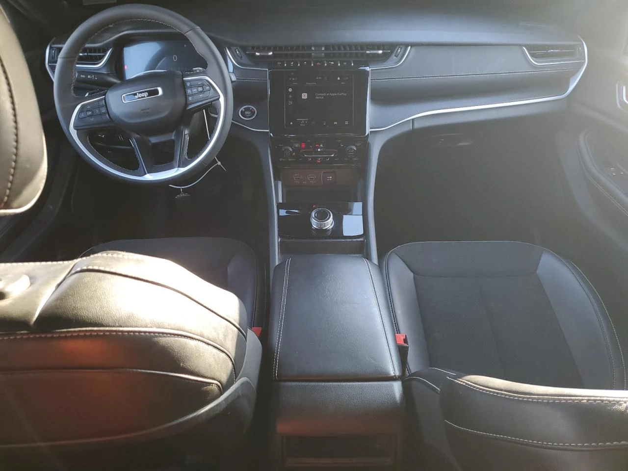 Jeep Grand cherokee * LAREDO* КОЖА* НАВИ* ПОДГРЕВ* LED* , снимка 8 - Автомобили и джипове - 53936358