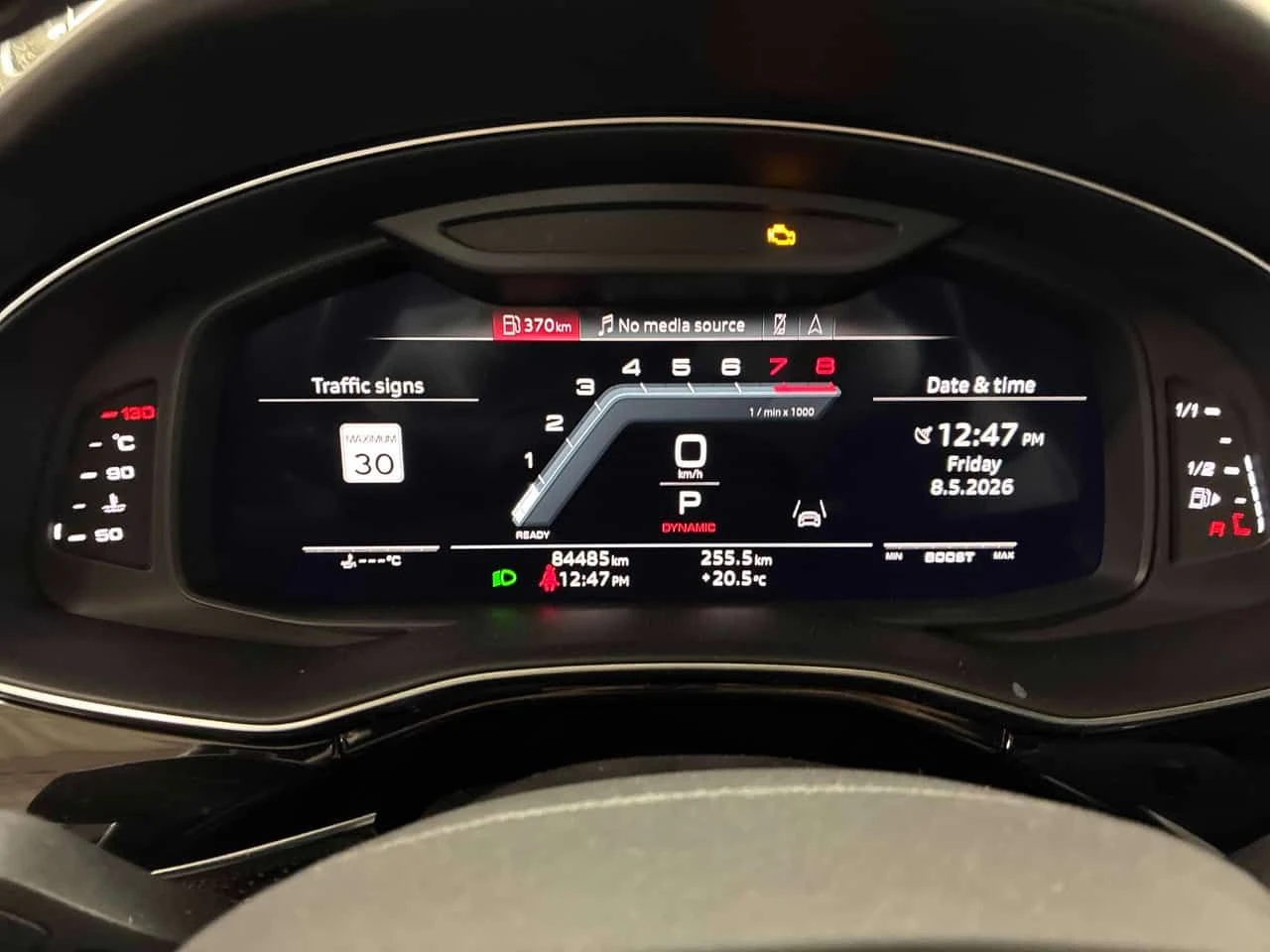 Audi SQ7 * Premium Plus * CARFAX * БЕЗ ПЪРВОНАЧАЛНА ВНОСКА, снимка 8 - Автомобили и джипове - 54480280