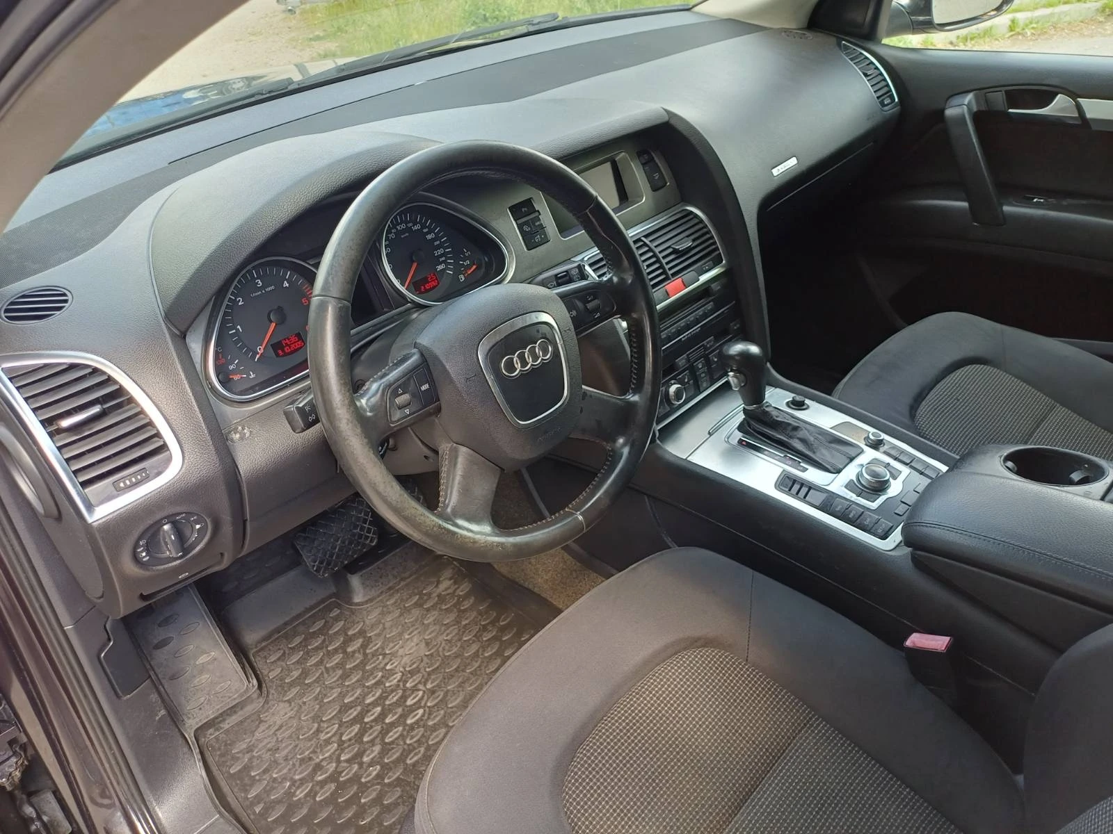 Audi Q7 3.0 TDI, снимка 10 - Автомобили и джипове - 54747156