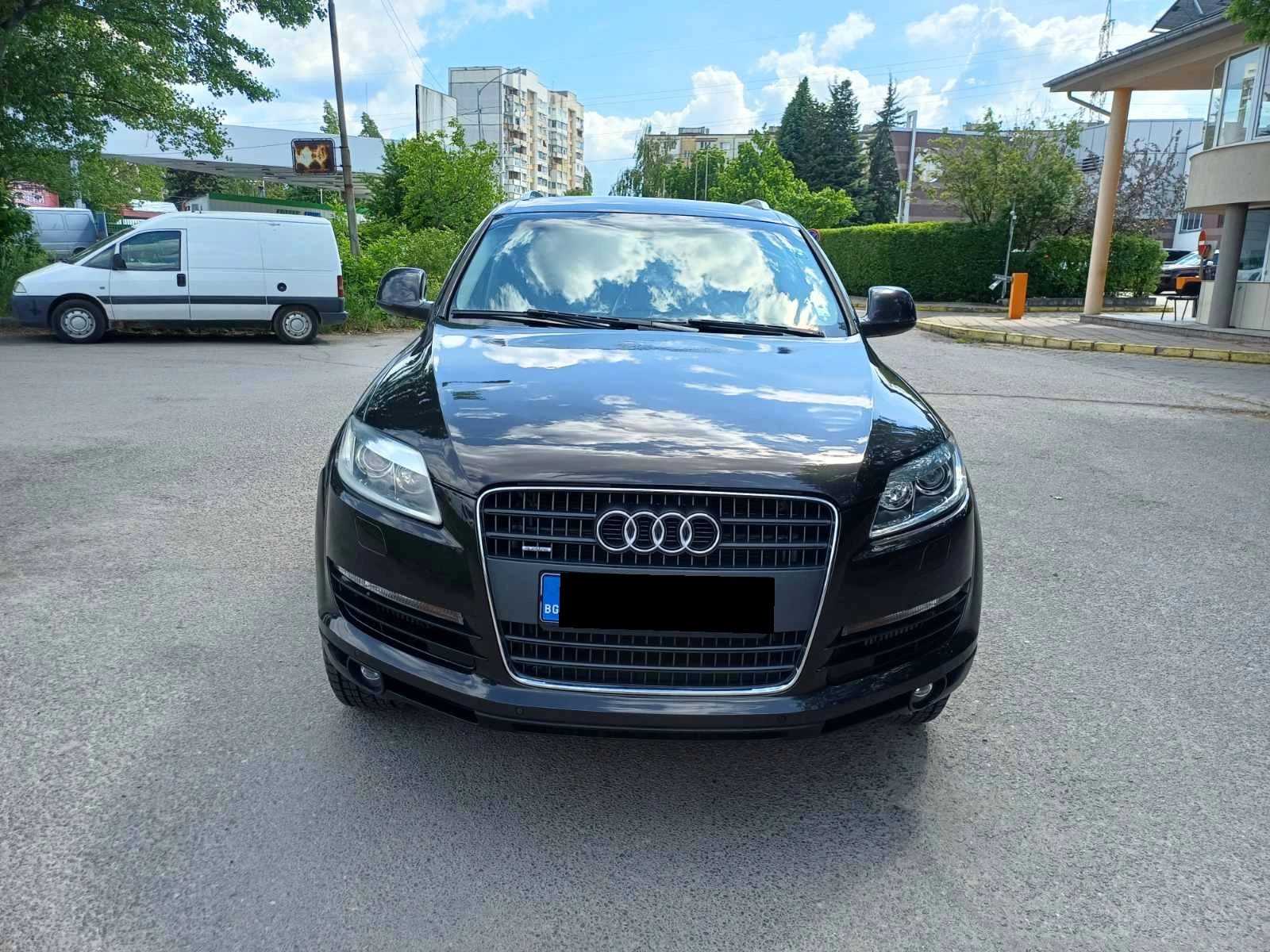 Audi Q7 3.0 TDI, снимка 2 - Автомобили и джипове - 54747156