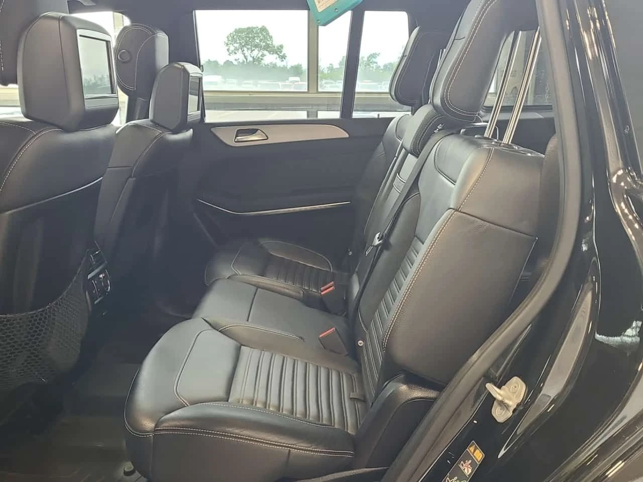 Mercedes-Benz GLS 500  АМГ ПАКЕТ/550/360/ДИСТРОНИК/ПОДГРЕВ/ПАНО/2 КЛЮЧА, снимка 11 - Автомобили и джипове - 54974823