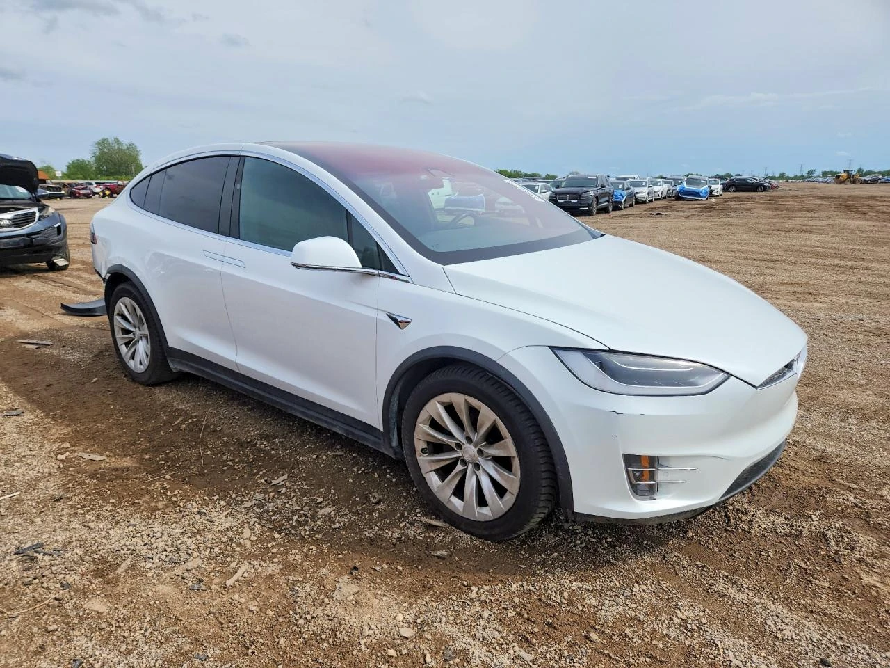 Tesla Model X 75D AWD, снимка 4 - Автомобили и джипове - 55105885