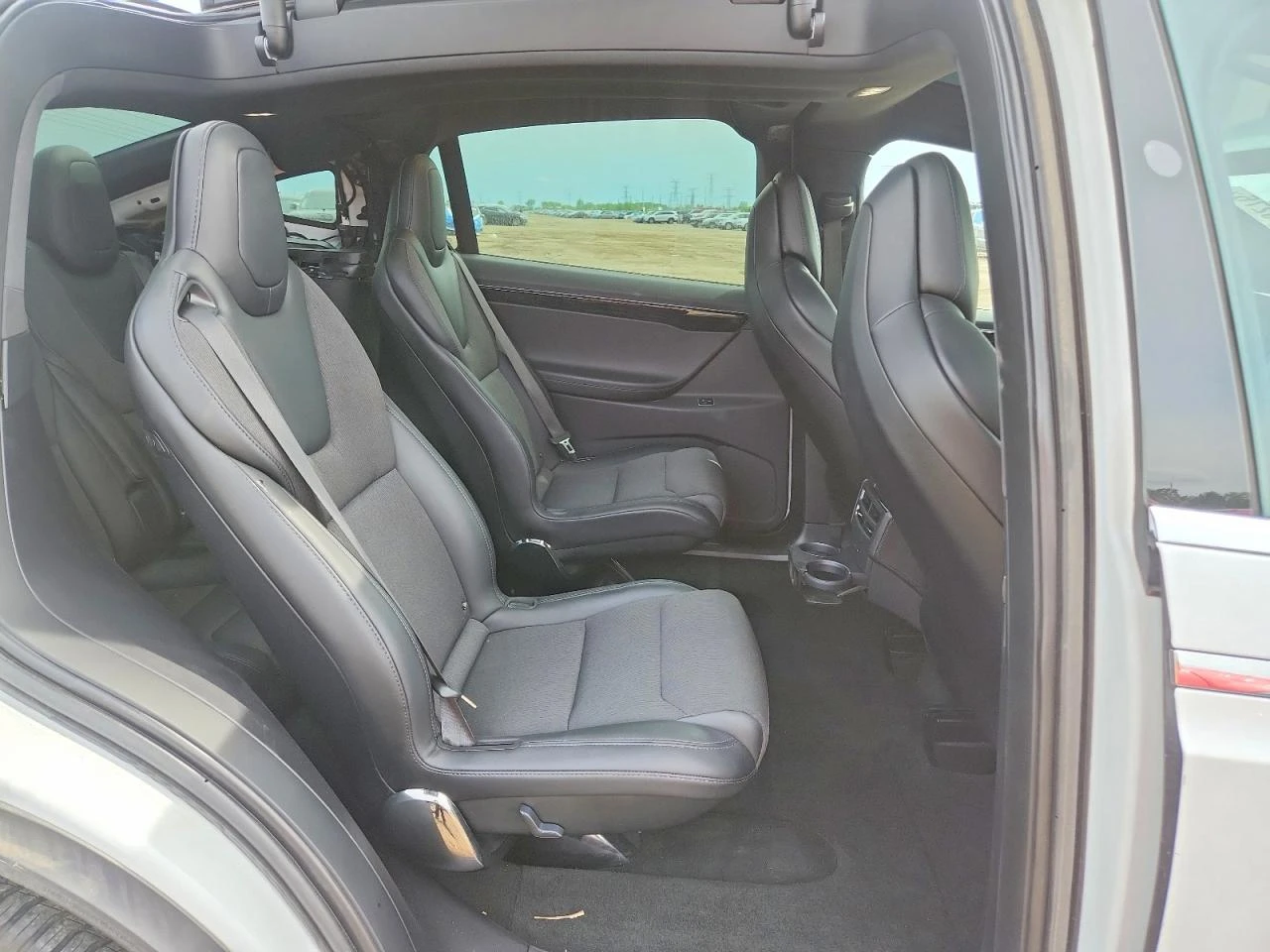 Tesla Model X 75D AWD, снимка 10 - Автомобили и джипове - 55105885