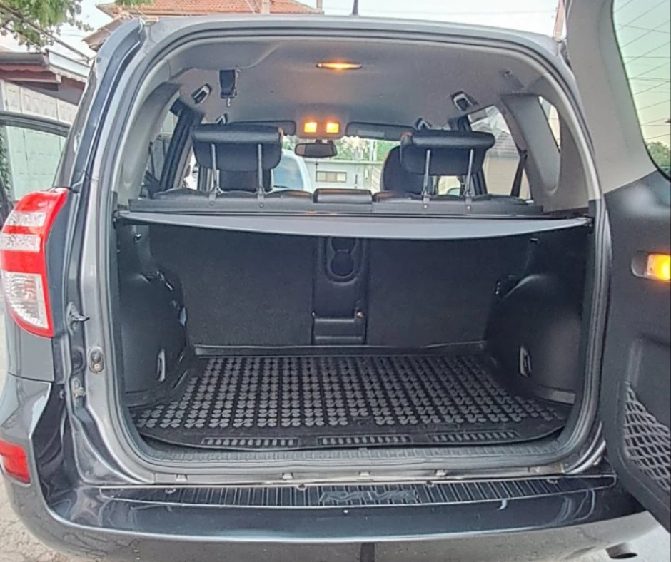 Toyota Rav4, снимка 7 - Автомобили и джипове - 55166365