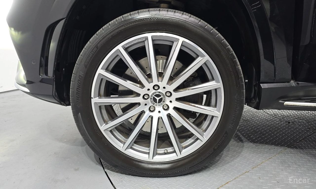 Mercedes-Benz GLS580 4MATIC AMG LINE* DISTRONIC* BURMESTER* 360* ХЕДЪП*, снимка 5 - Автомобили и джипове - 55259700