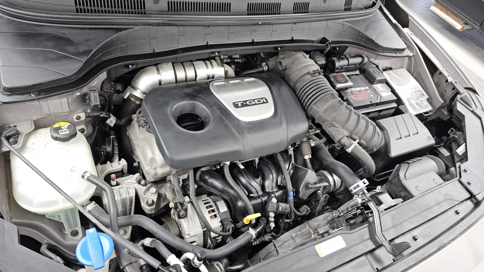 Hyundai Kona 1.6T Modern pop* ПОДГРЕВ ВОЛАН* КРАЙНА ЦЕНА, снимка 6 - Автомобили и джипове - 55318952