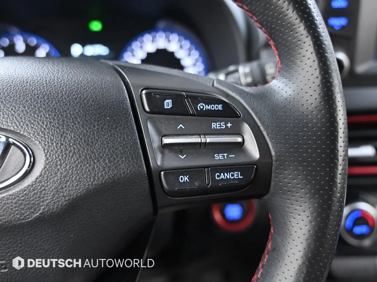 Hyundai Kona 1.6* KEYLESS* ПОДГРЕВ ВОЛАН* BLIND SPOT* КРАЙНА ЦЕ, снимка 17 - Автомобили и джипове - 55318952