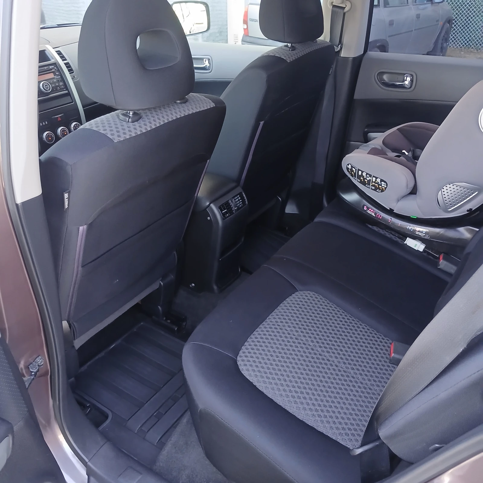 Nissan X-trail 6 СКОРОСТИ 4х4 , снимка 16 - Автомобили и джипове - 55624349