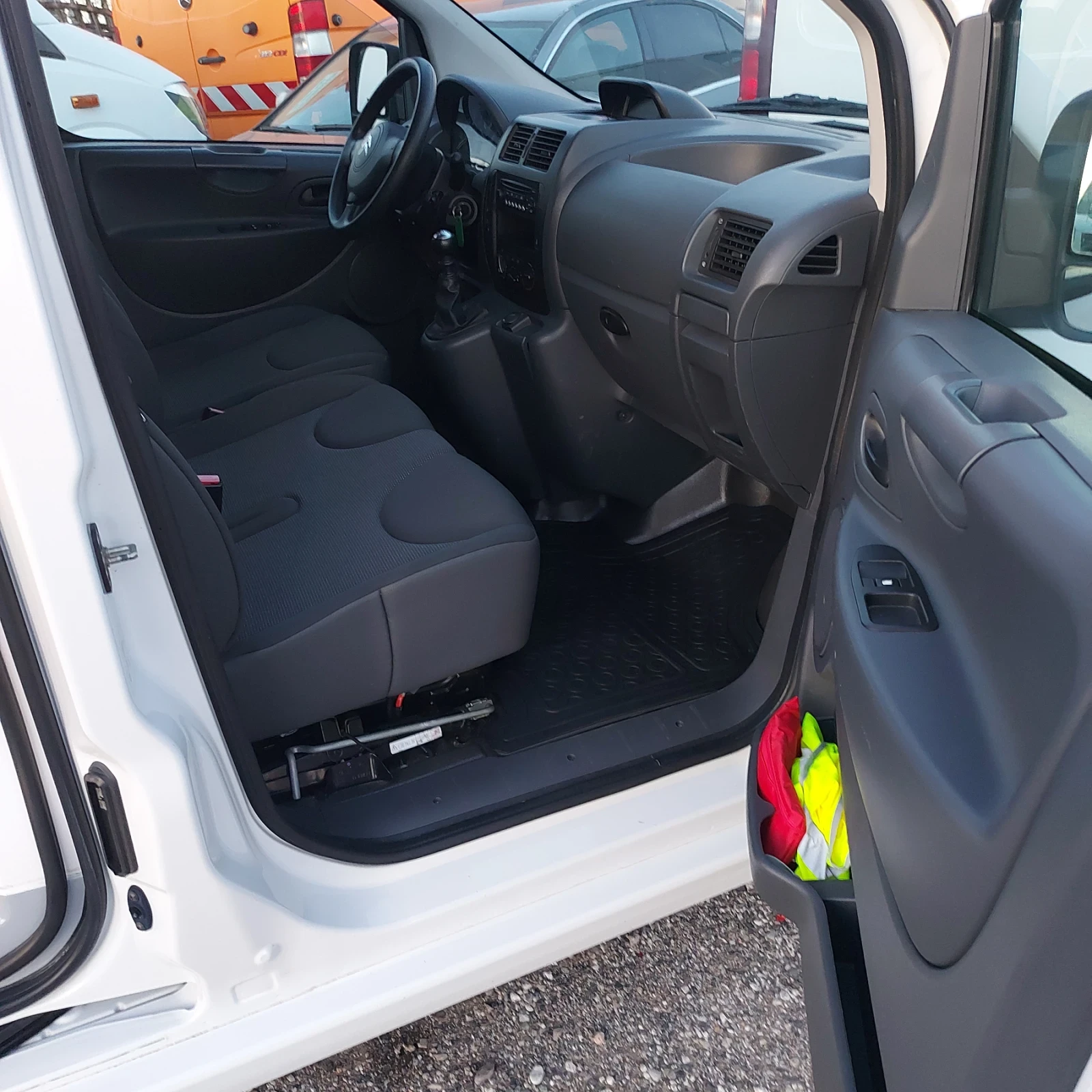 Citroen Jumpy Ориг.КМ и БОЯ - изображение 10