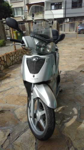     Kymco People 200