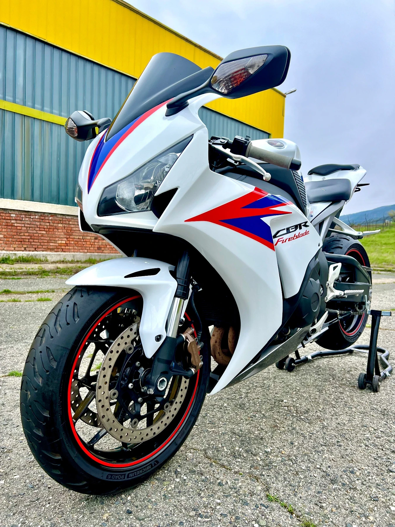 Honda Cbr 1000RR Fireblade ABS, снимка 7 - Мотоциклети и мототехника - 54182501