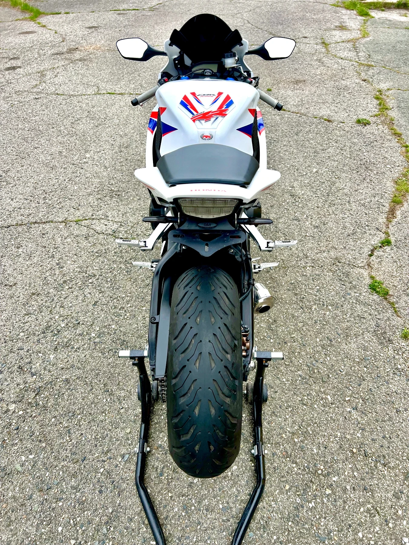 Honda Cbr 1000RR Fireblade ABS, снимка 5 - Мотоциклети и мототехника - 54182501