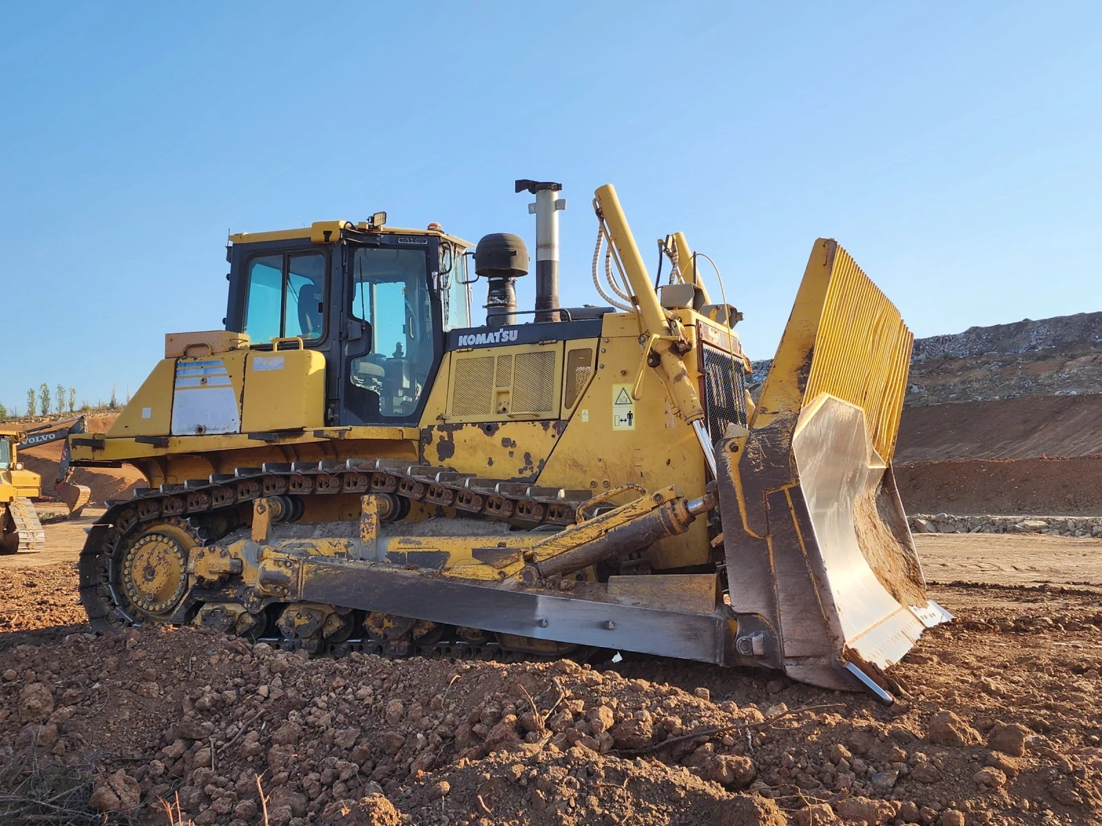 Булдозер Komatsu D155AX-6