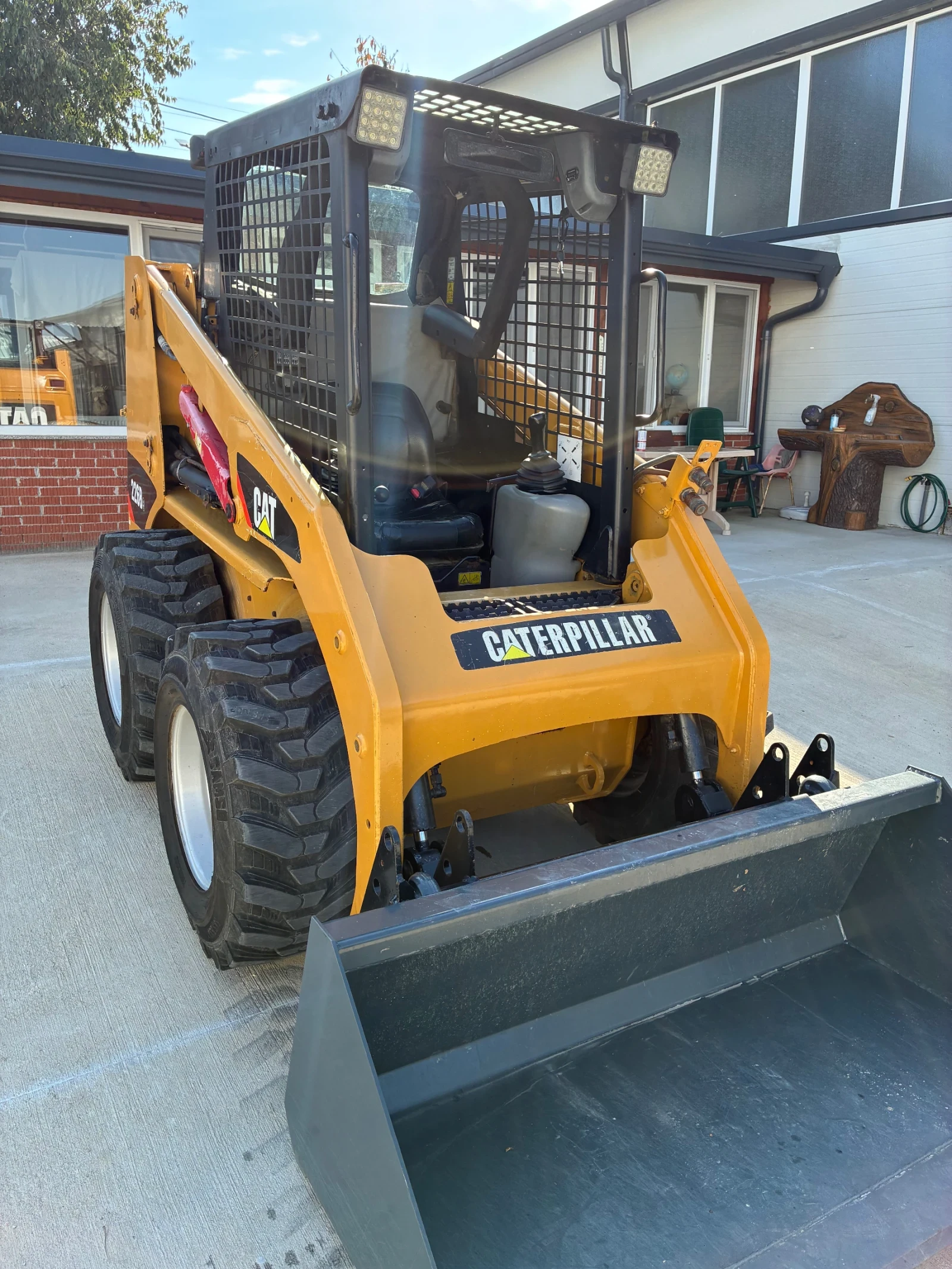���� ����� �������� Cat 226 B-3 | Mobile.bg � ����������� 1