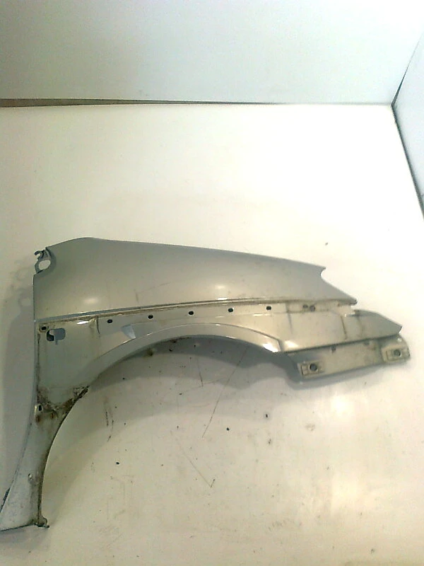 калник десен за Рено Сценик rx 01-04г.