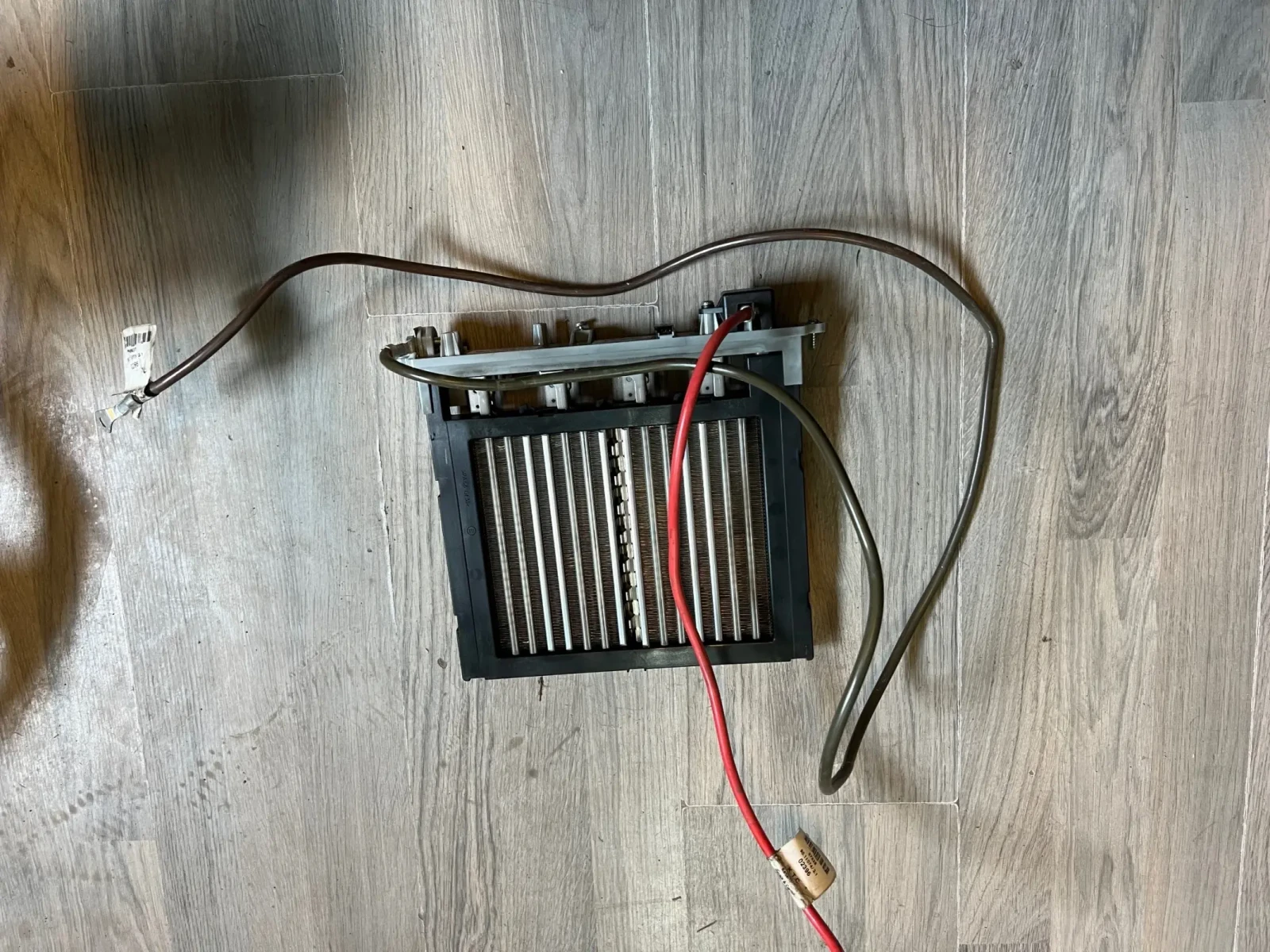 A2118300861 BEHR G9502 .      MERCEDES-BENZ 5HB008536-20 | Mobile.bg   1