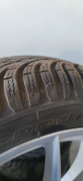    225/45R17  VW | Mobile.bg    5