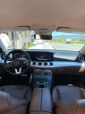 Mercedes-Benz E 220  4 MATIC -Спорт Пакет, снимка 8