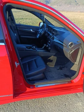 Mercedes-Benz C 350 4 Matic, снимка 6