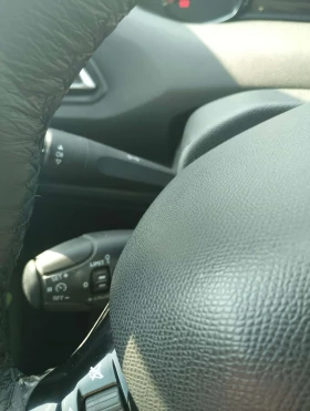 Peugeot 308, снимка 11
