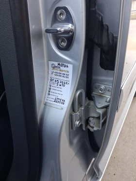 VW Touran - 3300 € / 6454.24 лв. - 95225874 12