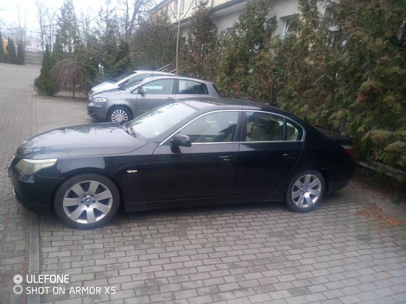BMW 525 IA, снимка 1 - Автомобили и джипове - 46342816