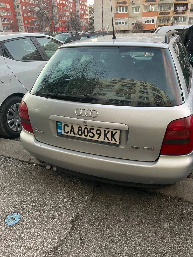 Audi A4 1.9 TDI, снимка 4 - Автомобили и джипове - 48821170