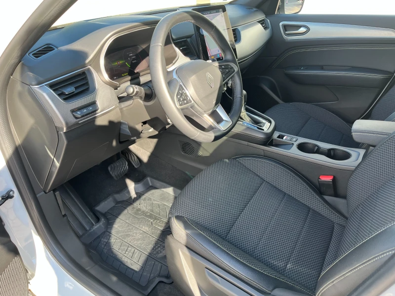 Renault Arkana New Face, снимка 8 - Автомобили и джипове - 51731181