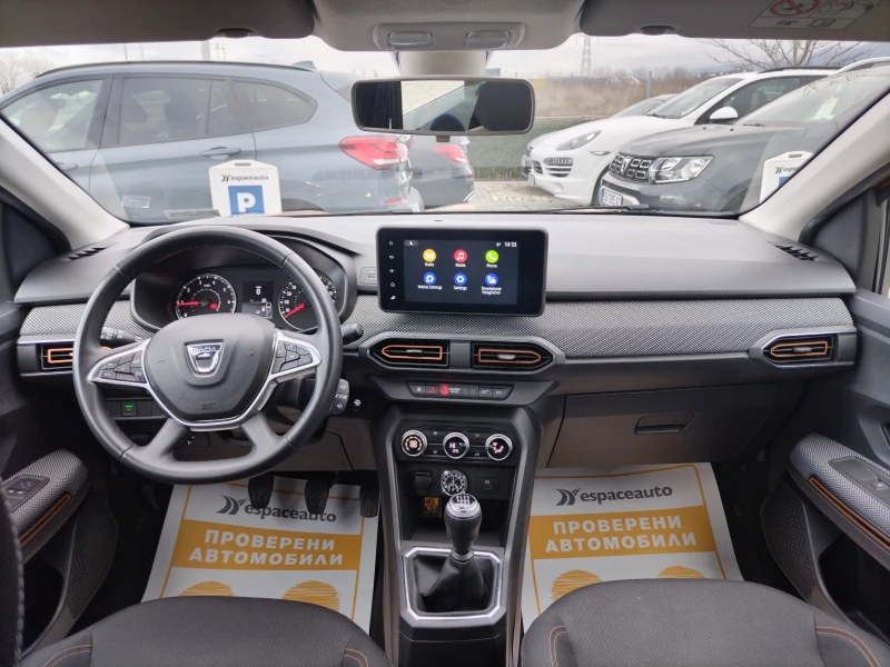 Dacia Sandero TCe 100 к.с.КАПАРИРАН, снимка 6 - Автомобили и джипове - 52754446