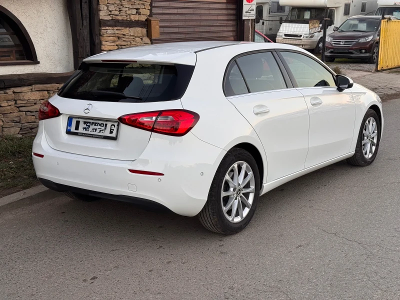 Mercedes-Benz A 220 Обслужвана само в мерцедес! , снимка 5 - Автомобили и джипове - 52805798