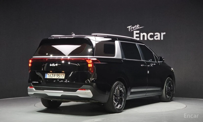 Kia Carnival, снимка 2 - Автомобили и джипове - 52928496