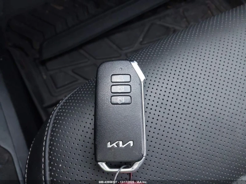 Kia EV6 WIND AWD 320кс, снимка 10 - Автомобили и джипове - 53342957