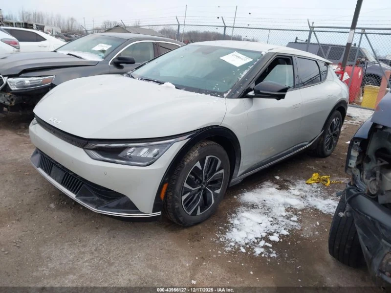 Kia EV6 WIND AWD 320кс