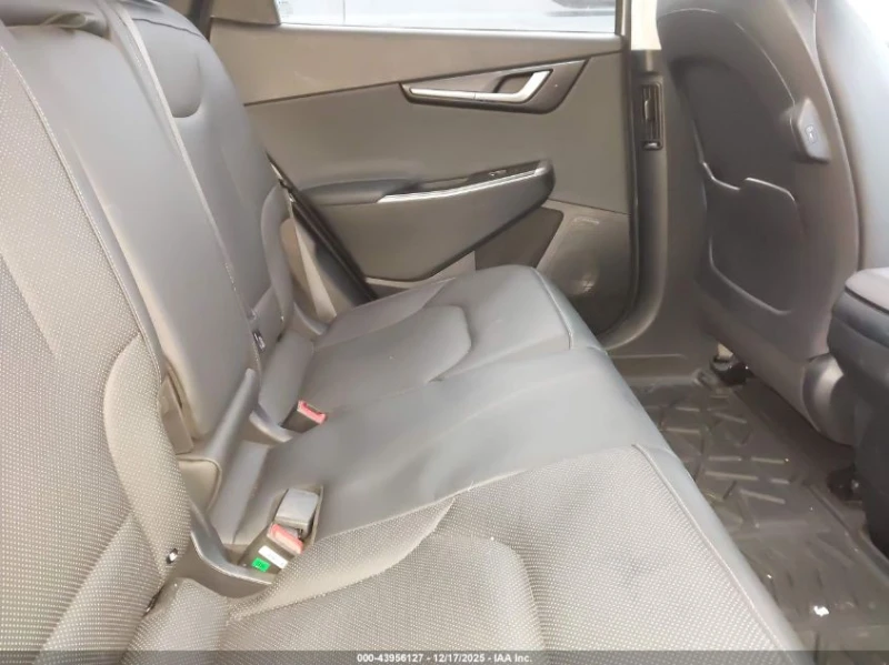 Kia EV6 WIND AWD 320кс, снимка 8 - Автомобили и джипове - 53342957