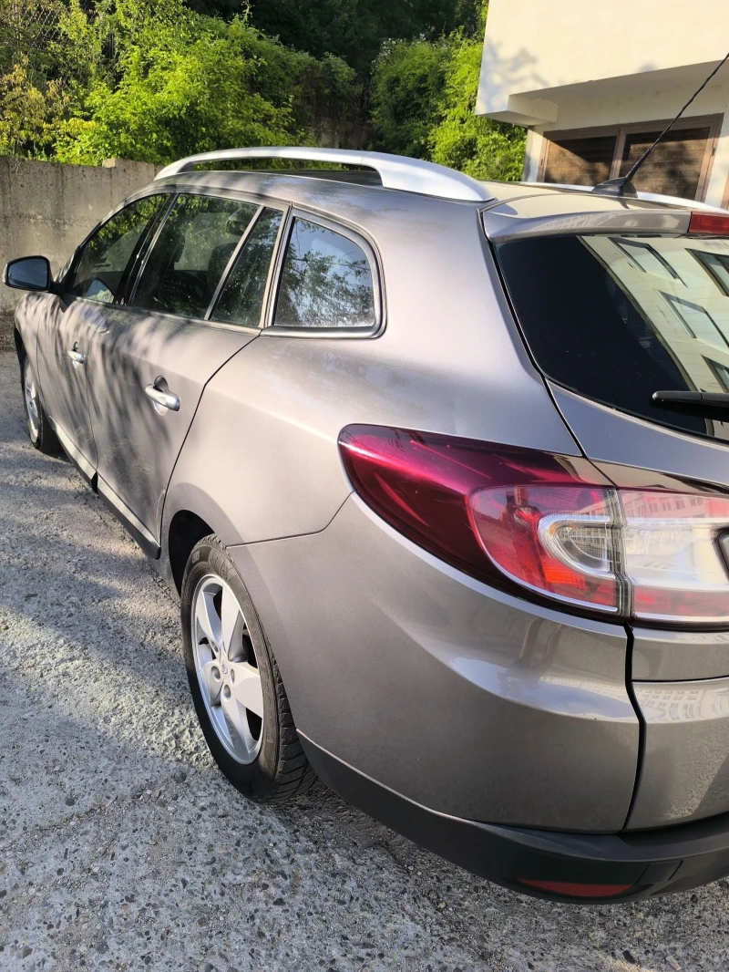 Renault Megane 1.5dci, снимка 12 - Автомобили и джипове - 53405466