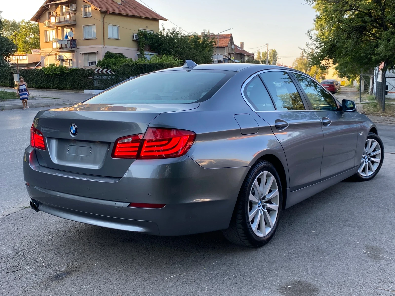 BMW 530  - изображение 2