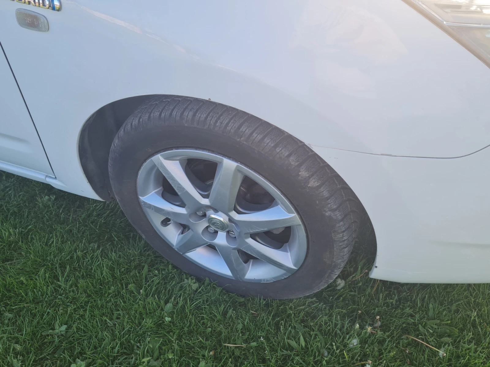 Toyota Prius  - изображение 4