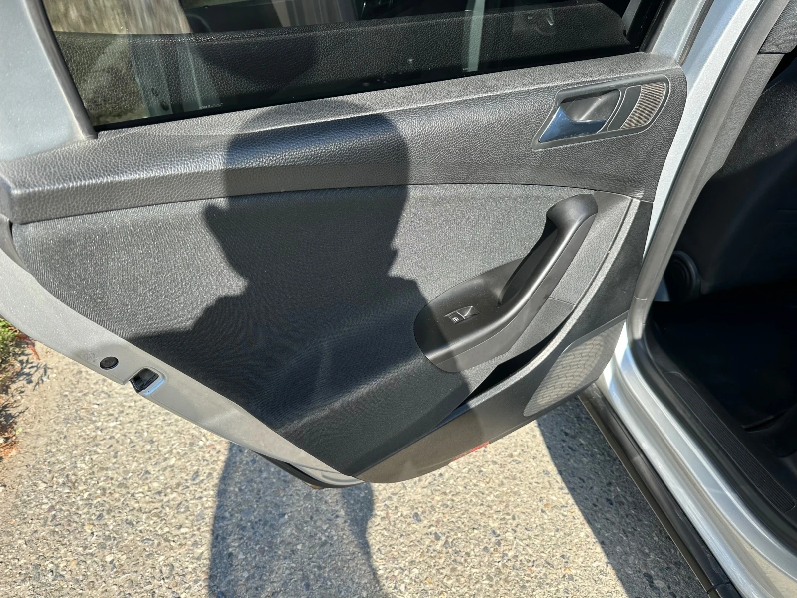 VW Passat 2.0 TDI - изображение 8