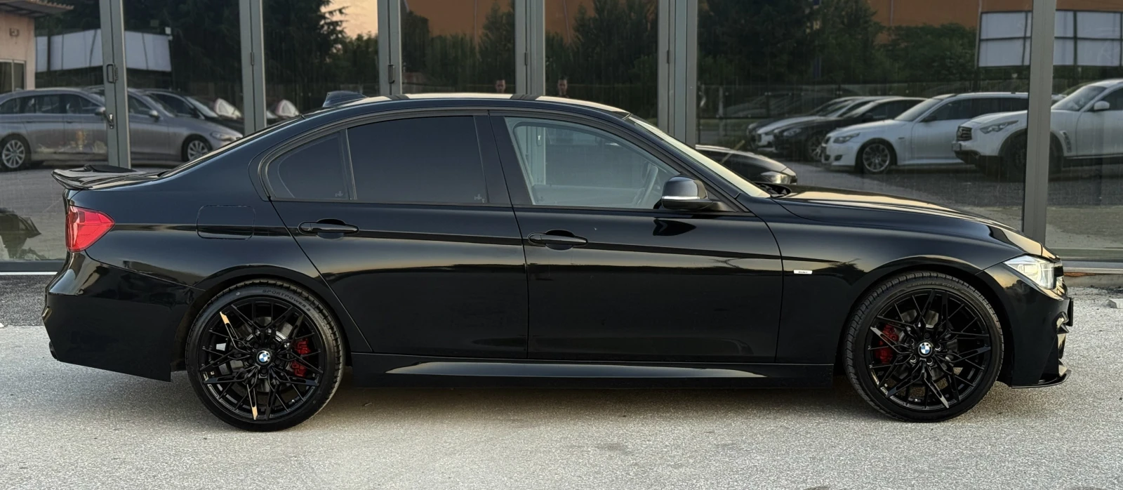 BMW 330 /M preformance/ - изображение 4
